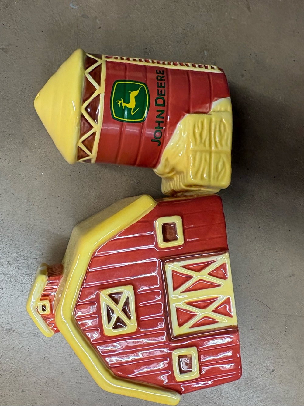 John Deere Red and Yellow Barn & Silo Salt and Pepper Set